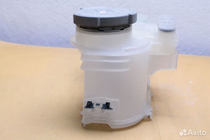 Соляной контейнер Bosch 12035952 бу. 7975