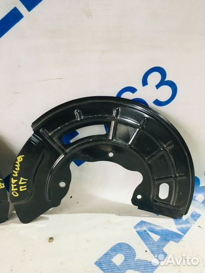 Пыльник тормозного диска перед. KIA optima 4 JF 2
