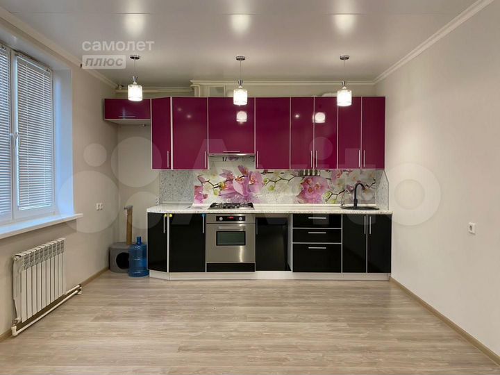 3-к. квартира, 61,4 м², 1/6 эт.