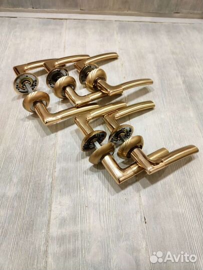 Ручки, замки, петли