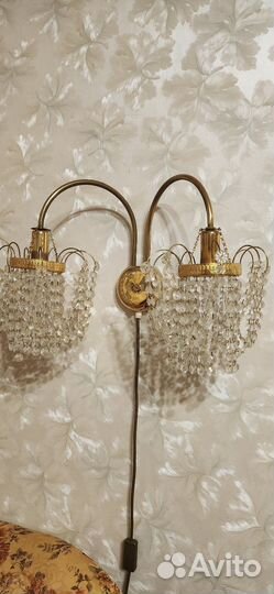 Люстра, светильники-бра