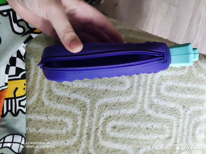 Школьный пенал