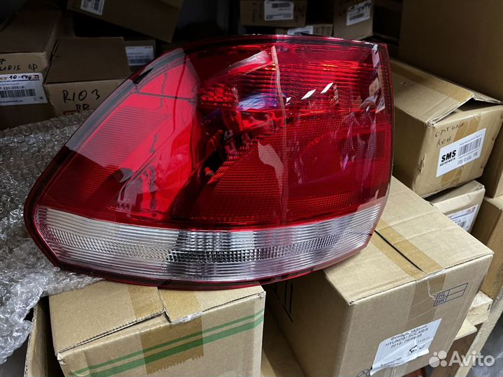 VW Polo Sedan Задние Фонари Дорестайлинг