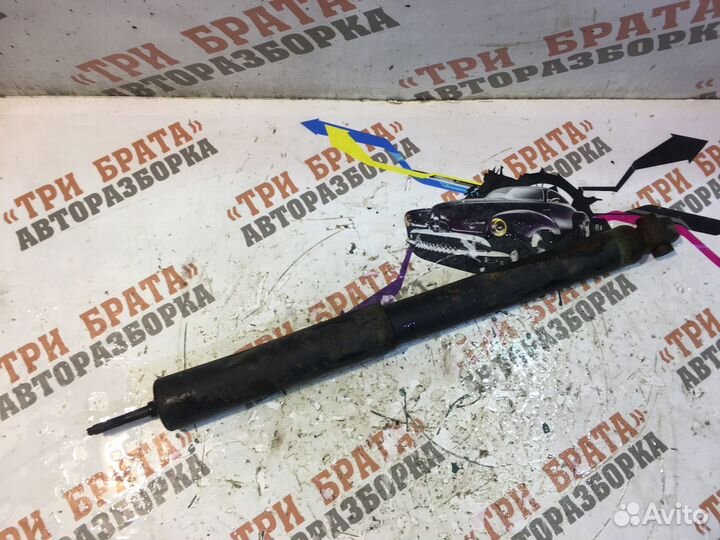 Мицубиси Паджеро Амортизатор задний