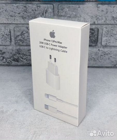 Зарядка на iPhone 20w