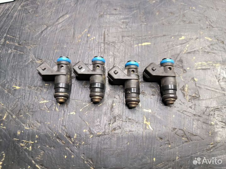 Форсунка топливная Renault Fluence