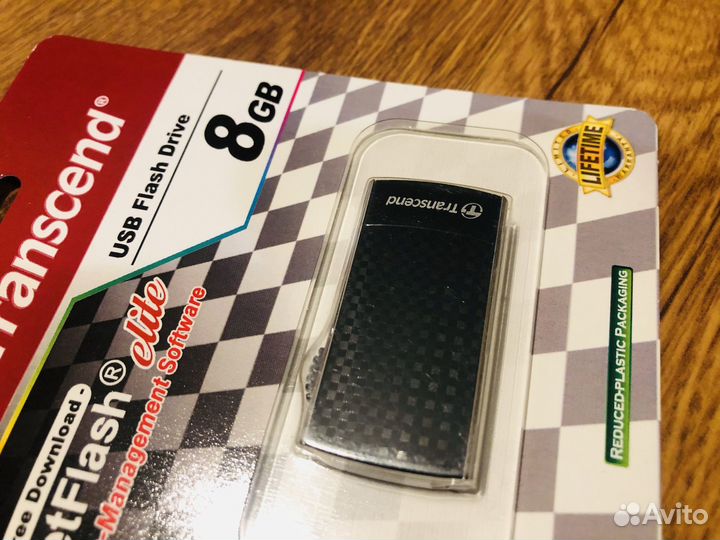 Флэшки 8 Гб
