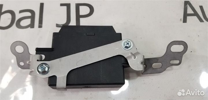 Блок управления парктроником Toyota C-HR