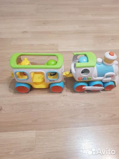 Паровозик музыкальный