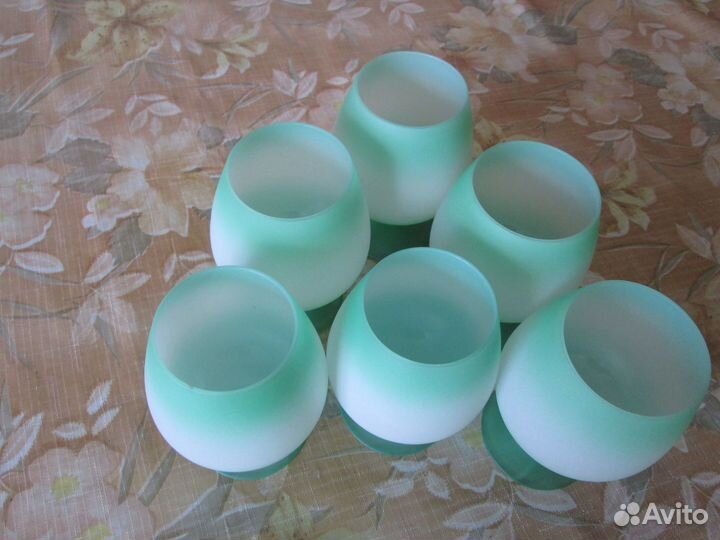 6 стеклянных фужеров