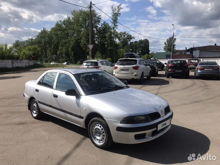 Mitsubishi Carisma 1.6 МТ, 2003, 280 000 км