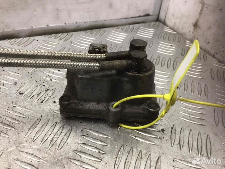 Регулятор давления топлива Audi 80 026133403 Dz