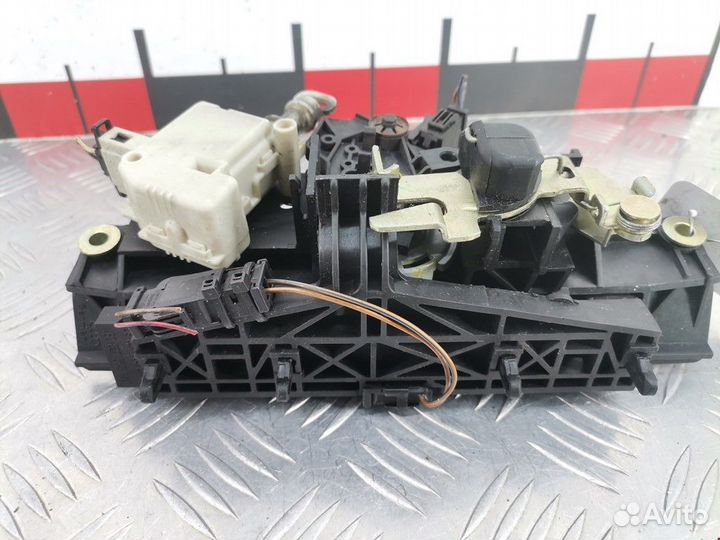 Ручка крышки багажника Audi A6 4B/C5 рест. 2004