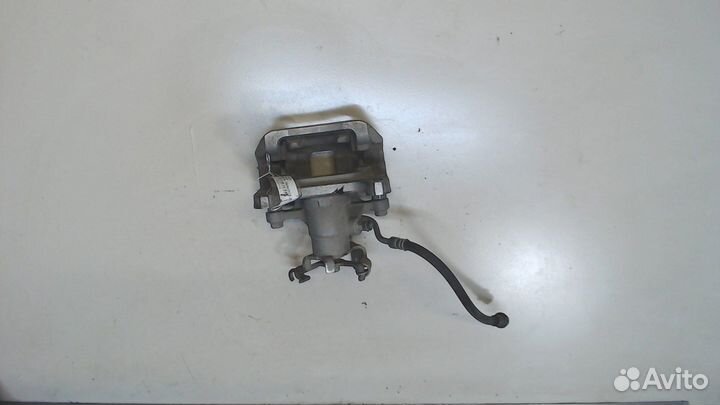 Суппорт Chevrolet Malibu, 2018