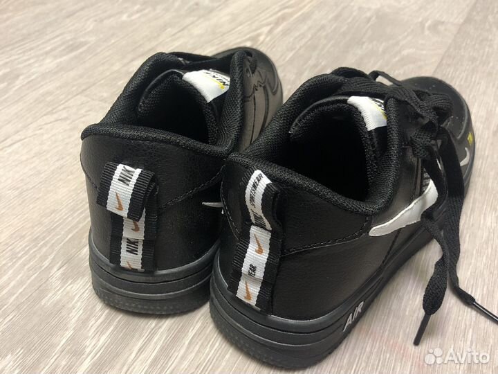Кроссовки nike