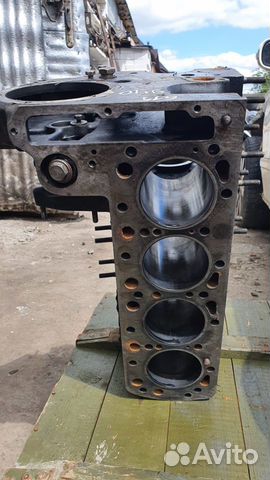 Блок цилиндров Mercedes 615.940