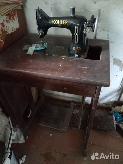 Немецкая швейная машинка 