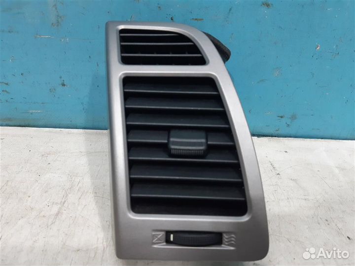 Дефлектор воздушный левый Hyundai I20 1 2008-2012