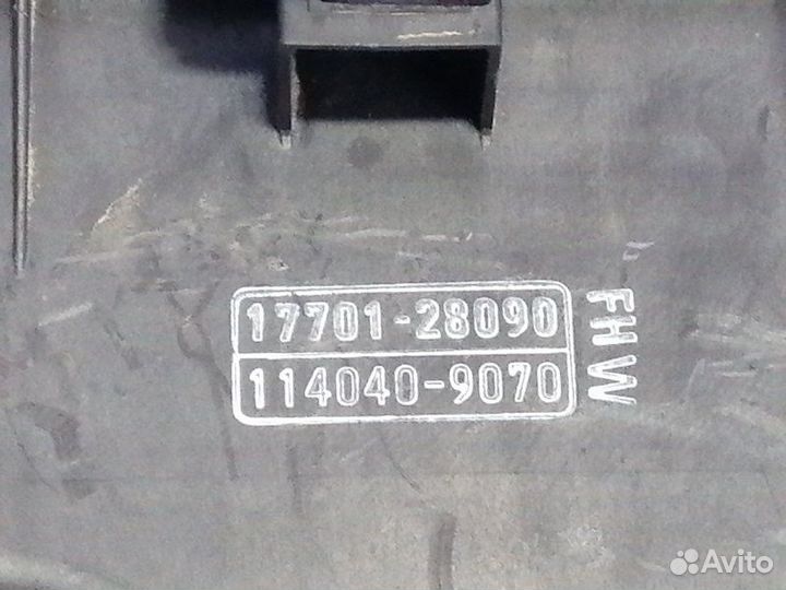 Крышка корпуса воздушного фильтра Toyota Camry 40