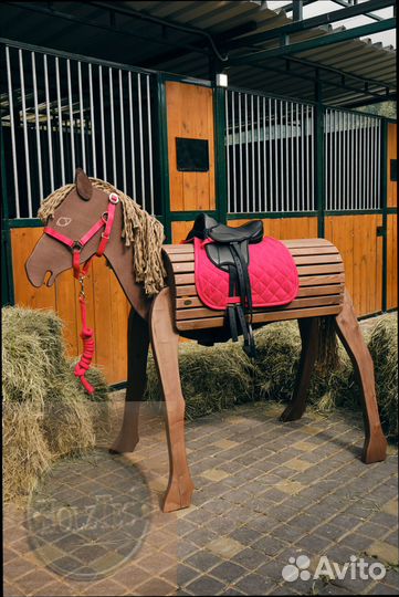 Иппотренажер. Деревянная лошадь для тренировок