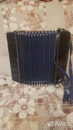 Баян