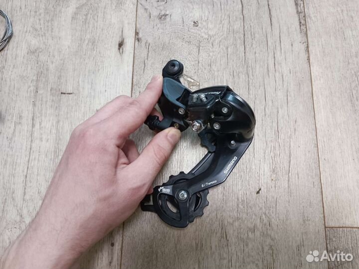 Задний переключатель shimano tourney