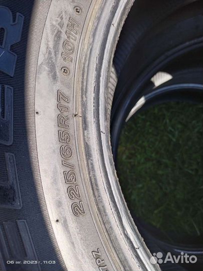 Bridgestone Dueler A/T 225/65 R17