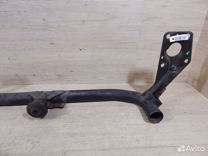 Балка подрадиаторная Audi A4 B5