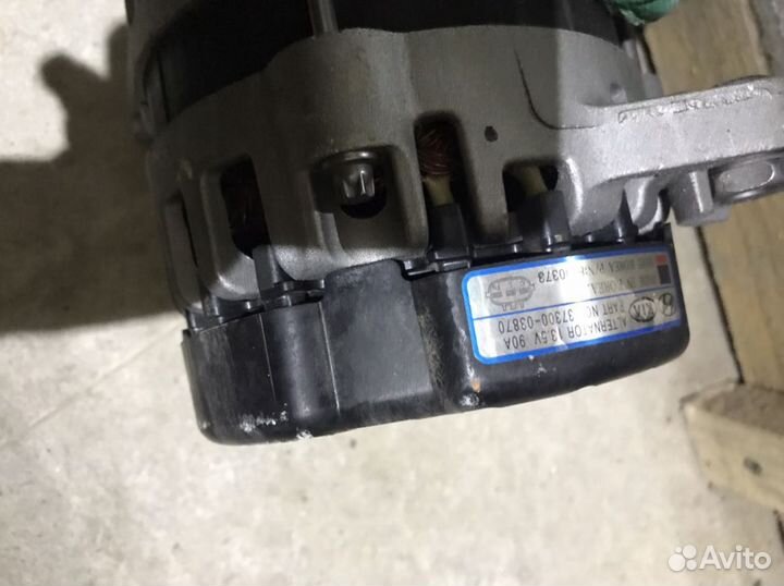 Генератор бу 3730003870 Hyundai Solaris 2