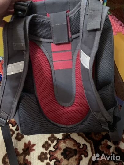 Школьный рюкзак