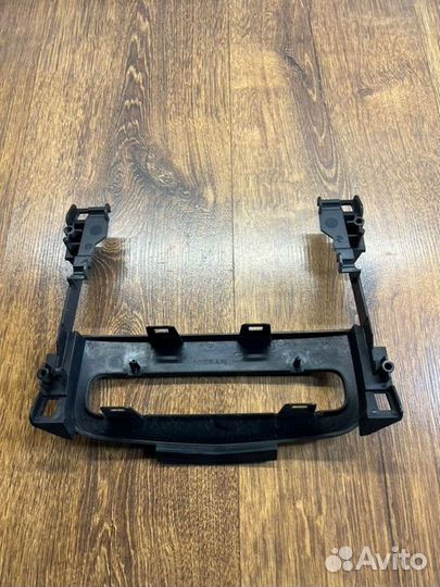 Консоль магнитофона Nissan Primera P 12 1.6 2005