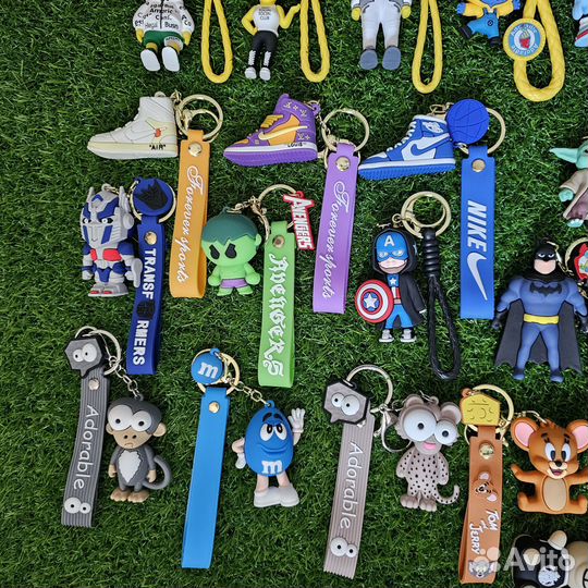 Брелок для ключей на сумку и портфель