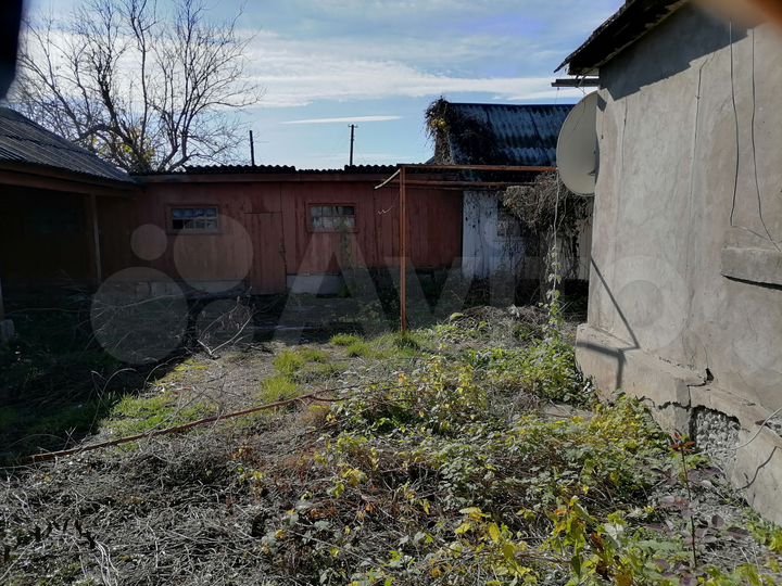 Дом 30 м² на участке 6 сот.