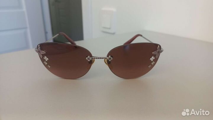 Солнцезащитные очки женские