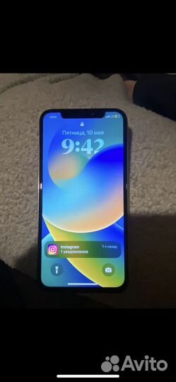 iPhone X, 64 ГБ