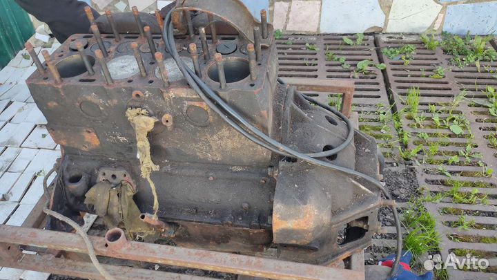 Двигатель газ