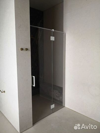 Стеклянные двери на заказ