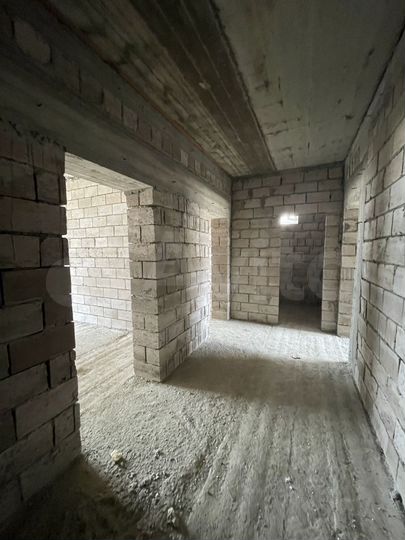 2-к. квартира, 69 м², 1/4 эт.