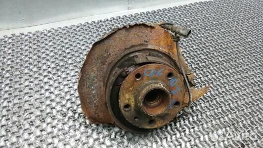 Ступица задняя левая volkswagen touareg 7L (COL10M