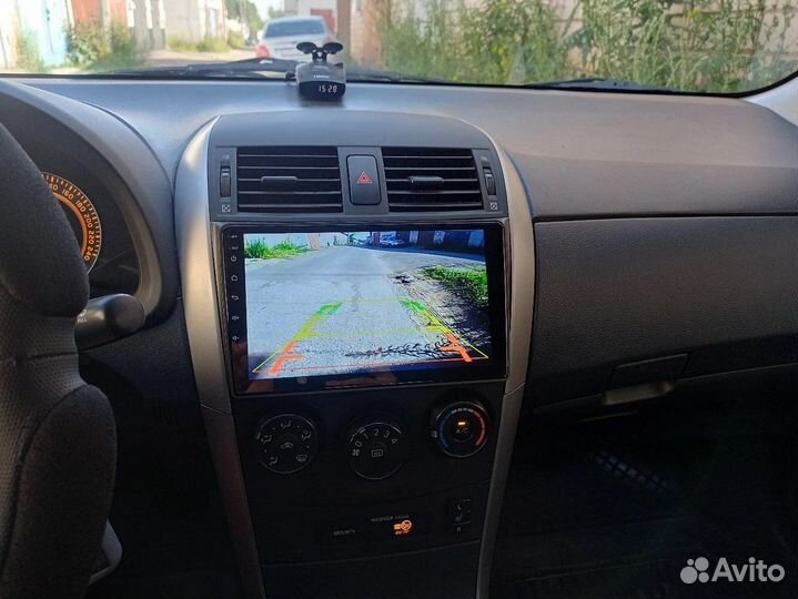 Магнитола андроид Toyota Corolla E150;,есть teyes