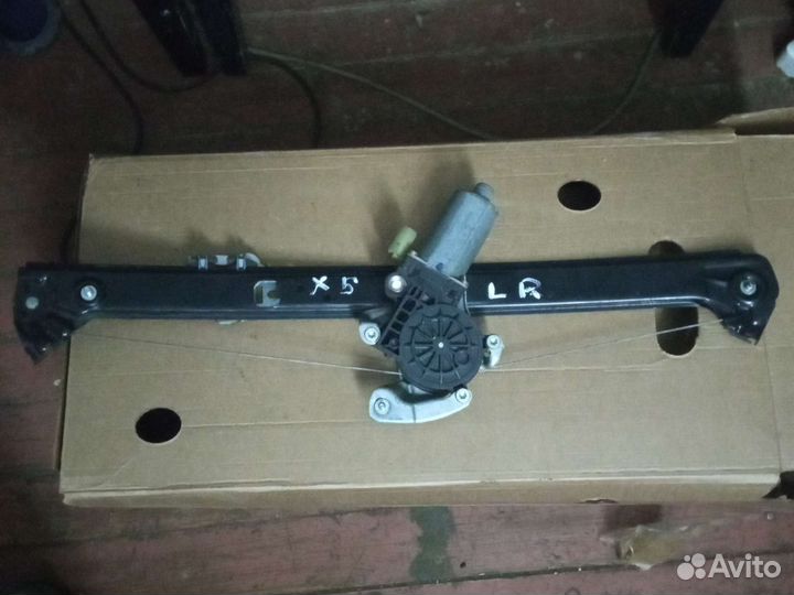 Стеклоподъемник задний левый BMW x5. E53
