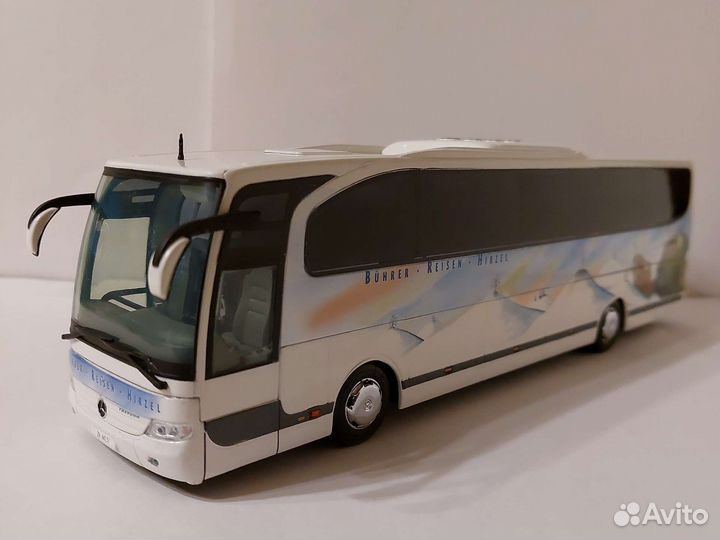 Модель автобуса Mercedes-Benz Travego
