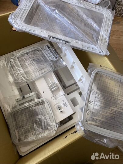 Швейная машина Janome Memori Craft 550е