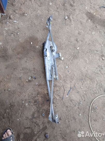 Трапеция стеклоочистителя от Фольксваген Шаран