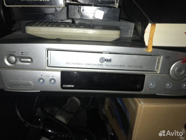 Видеомагнитофон