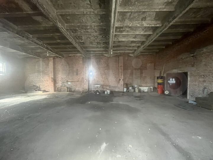 Автомобильный бокс, 300 м²