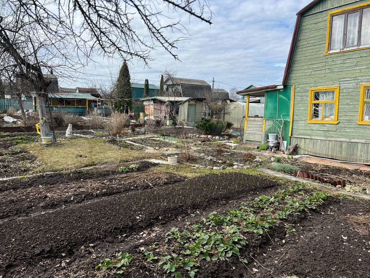 Дача 32 м² на участке 4 сот.