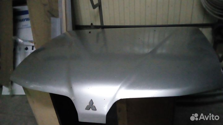 Капот mitsubishi carisma