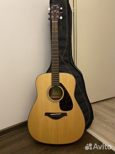 Акустическая гитара Yamaha FG800M