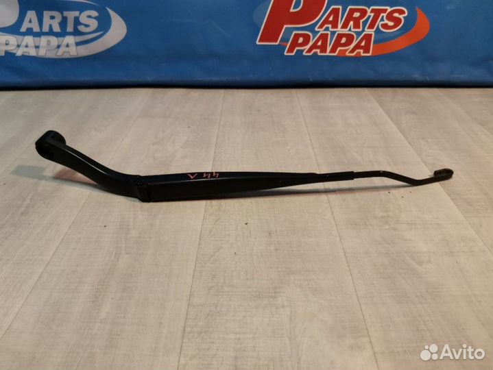 Поводок стеклоочистителя передний левый Chevrolet